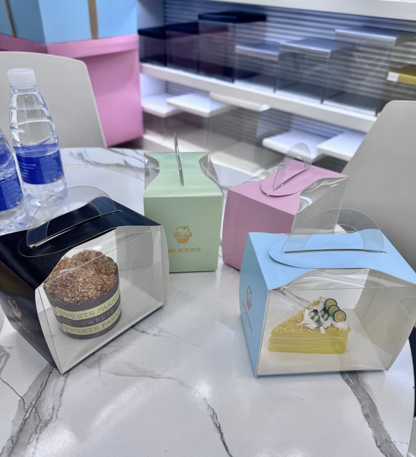 Boîte à Pâtisserie Élégante avec Fenêtre