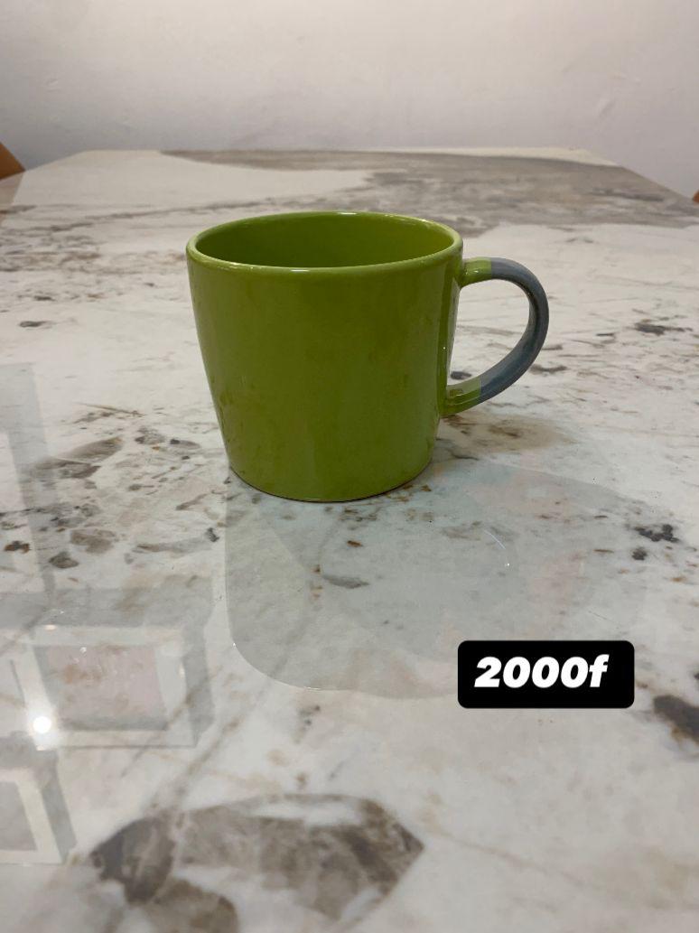 Tasse Bicolore Vert Olive et Gris - Design Moderne
