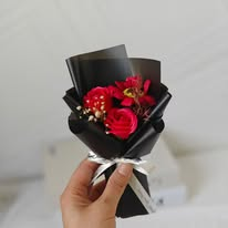 Bouquet de fleurs artificielles