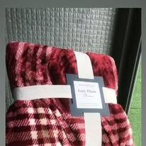 Plaid sherpa à carreaux bordeaux