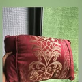 Coussin décoratif luxe bordeaux